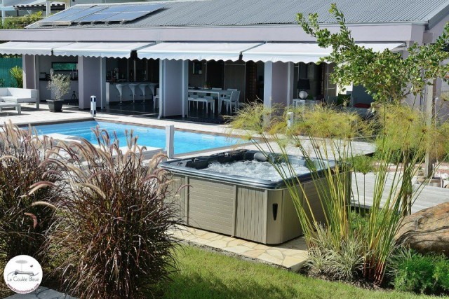 Villa Prestige COULEE BLEUE