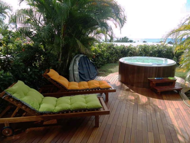 T3 avec jacuzzi et face à la mer