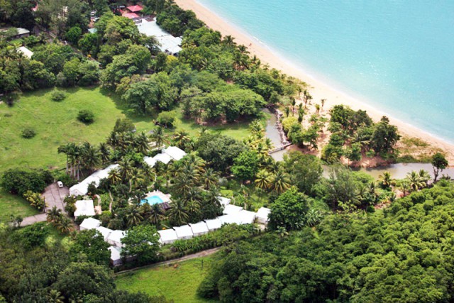 Location de gîtes à Deshaies chez FDI